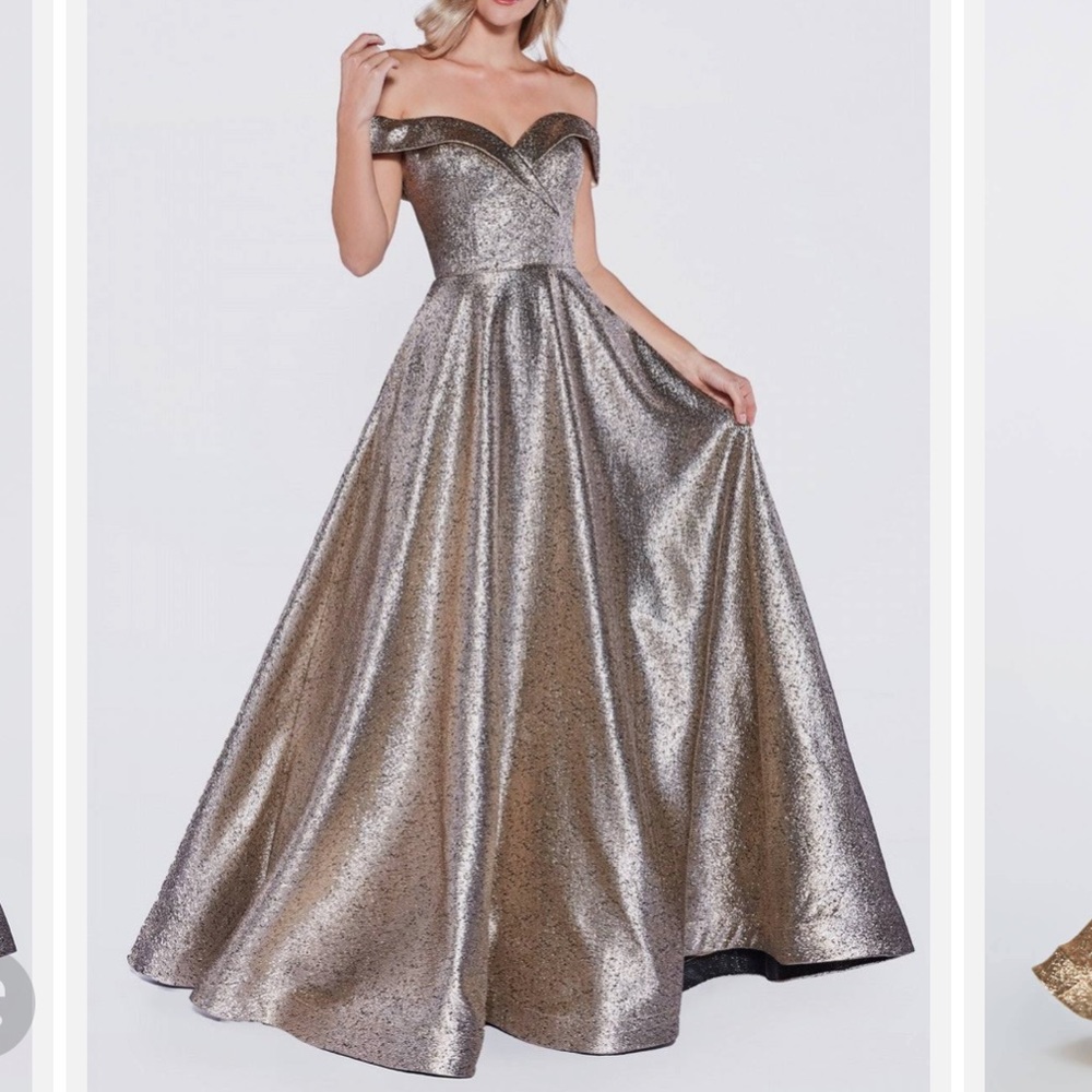 Cinderella Divine Sparkle champagne gown NWT